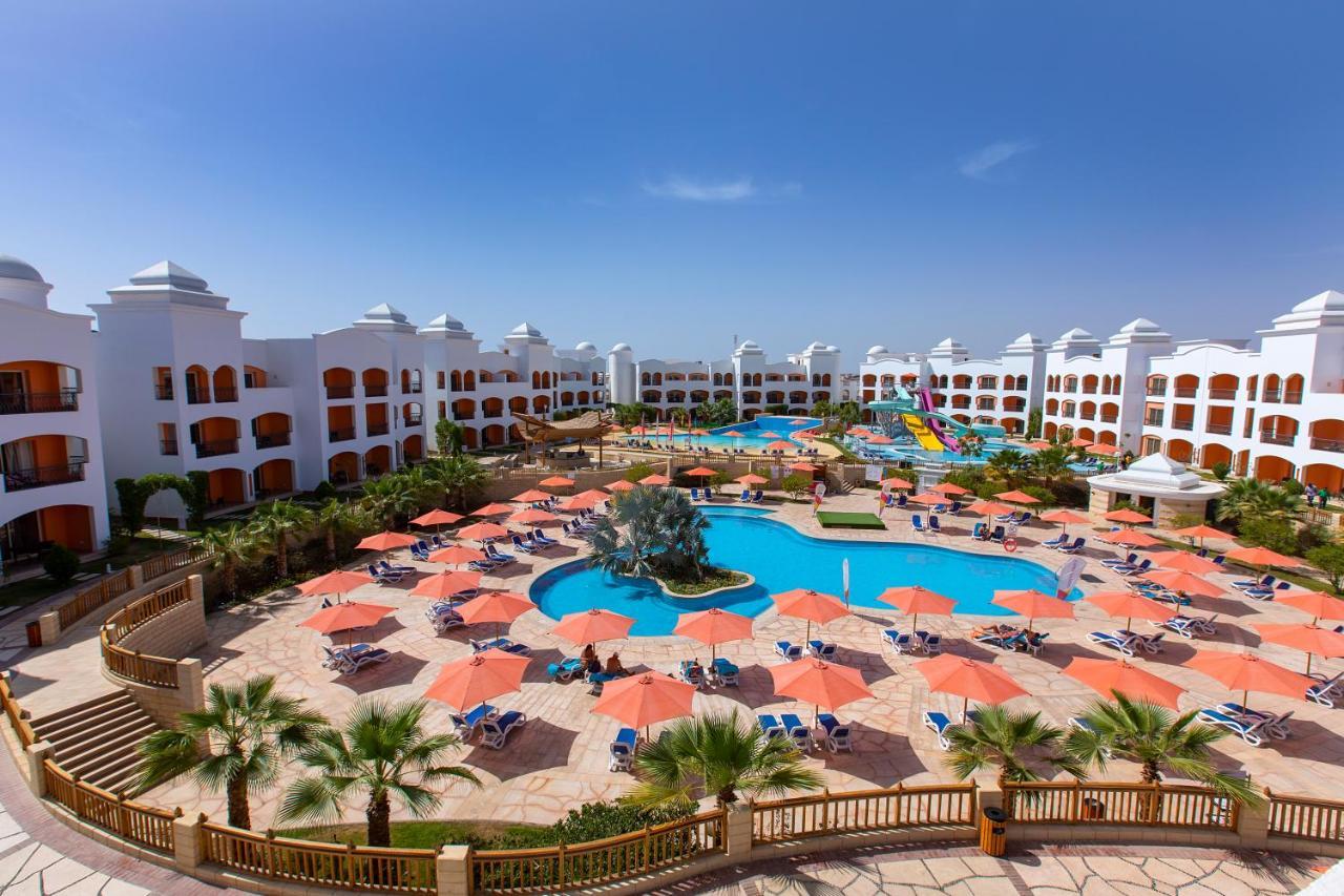Naama Waves Resort 5*