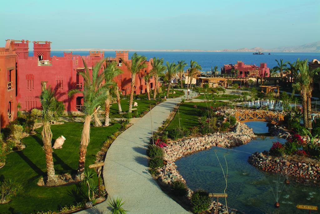 Charmillion Sea Life Resort 4*