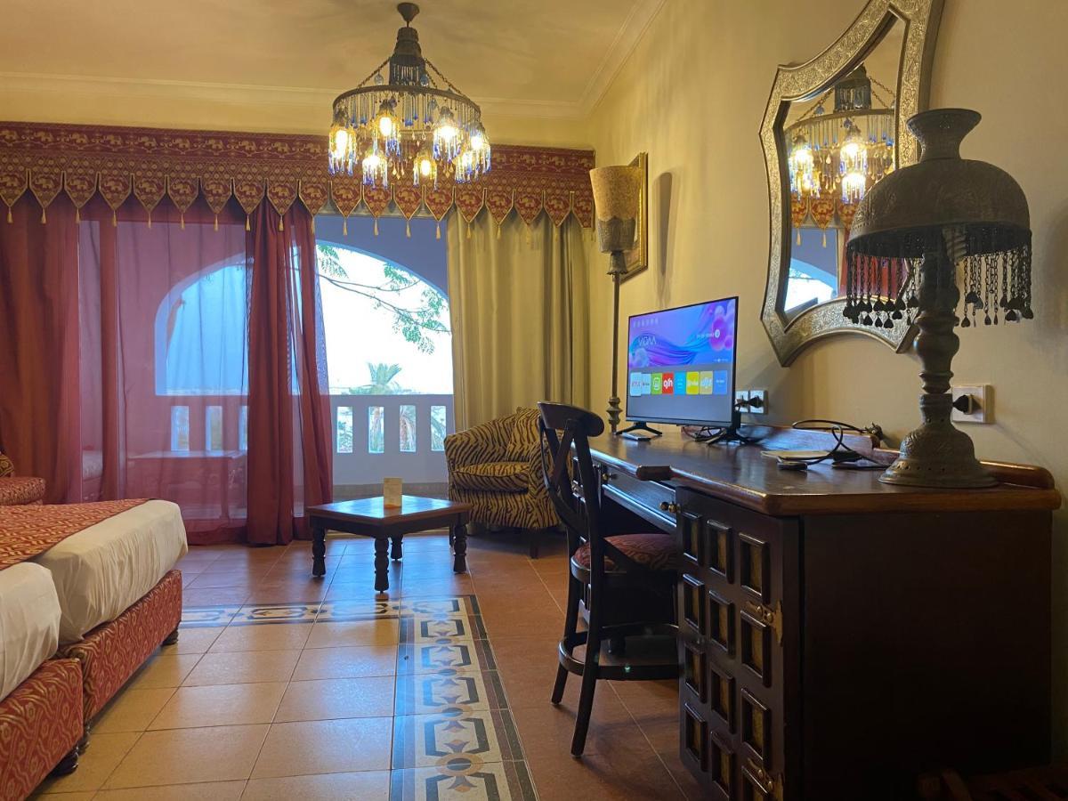 Apartment Harem Deluxe Queen ~ Sheik *