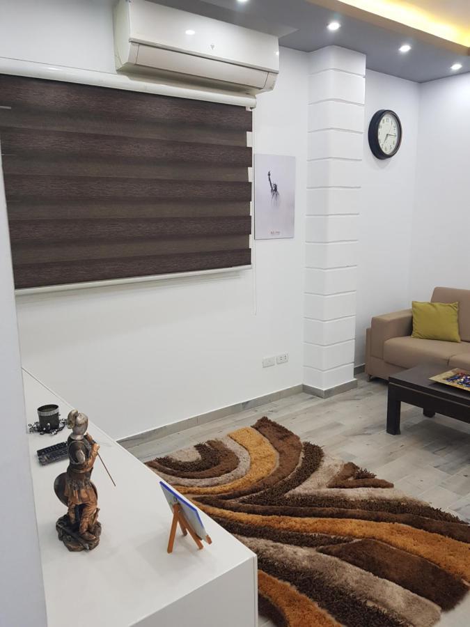 Flat 01 Bed Room. Sea Street. Hadaba Area. *
