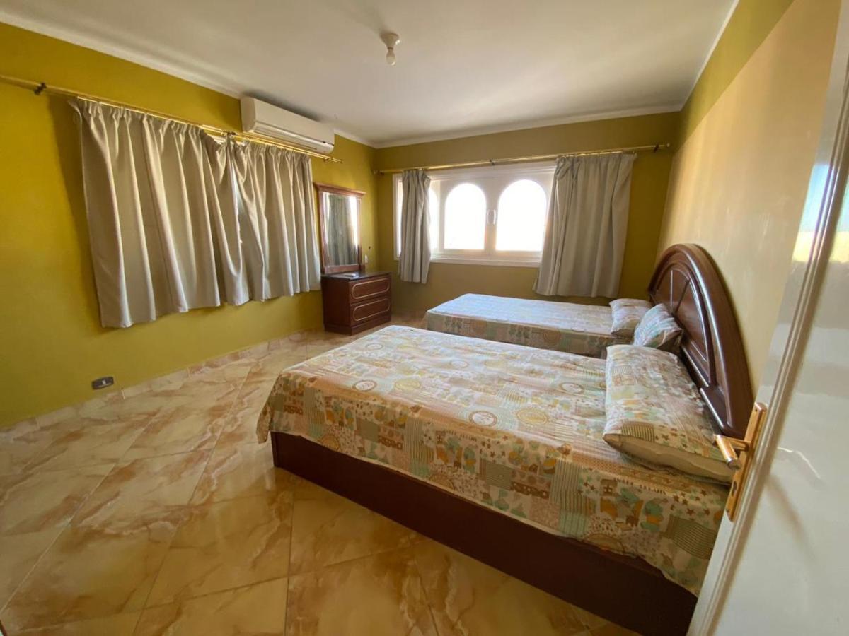Al Crown Apartment *