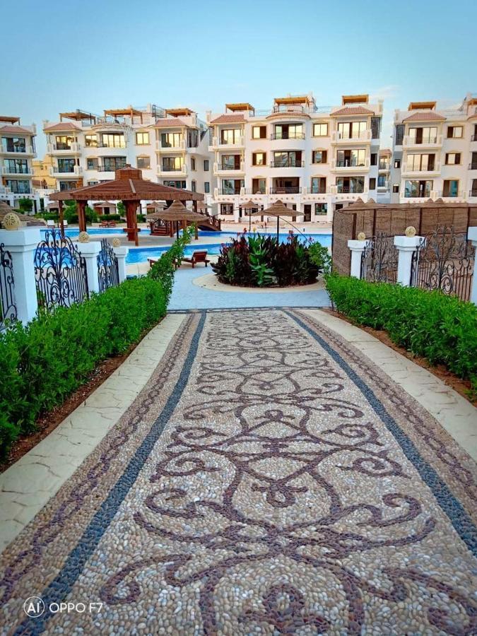 Hills - Luxury Apartment *