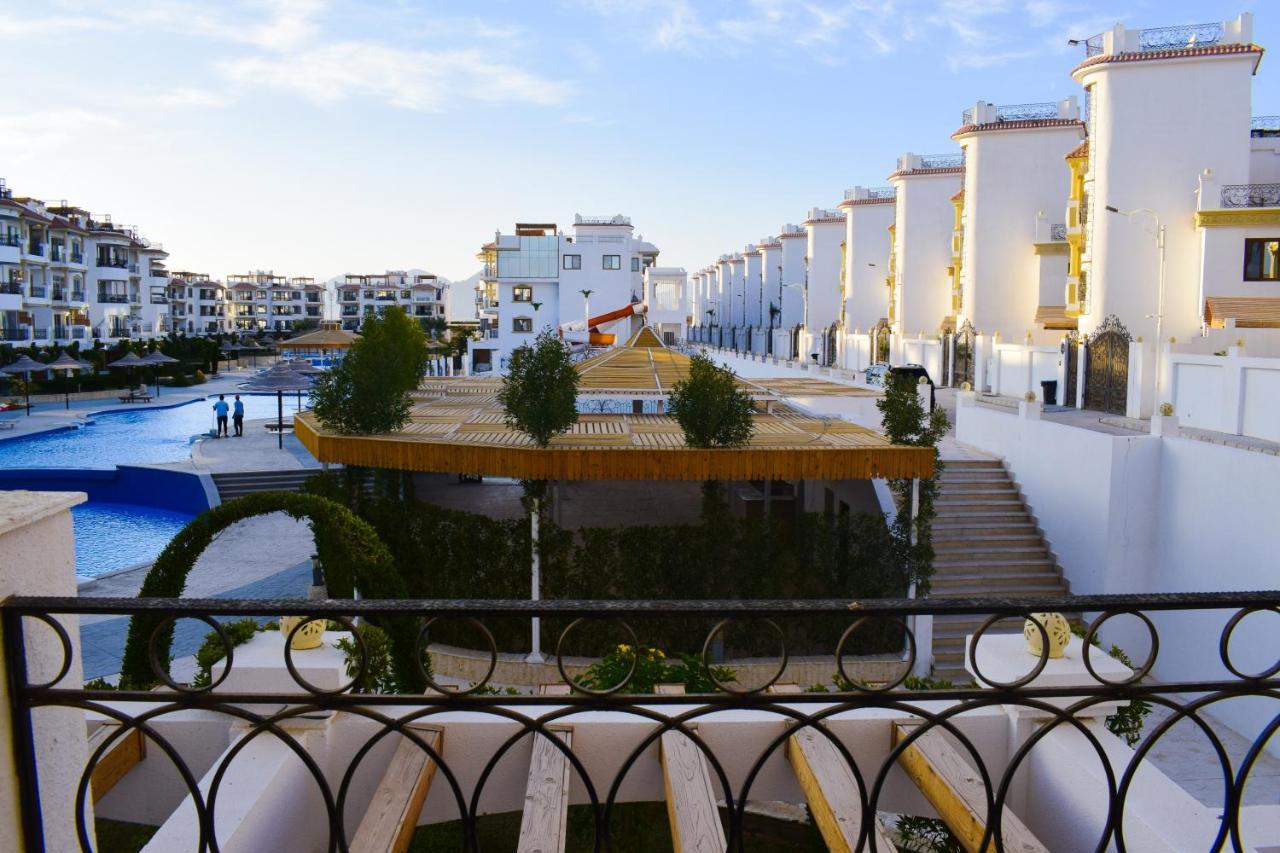 Hills - Luxury Apartment *