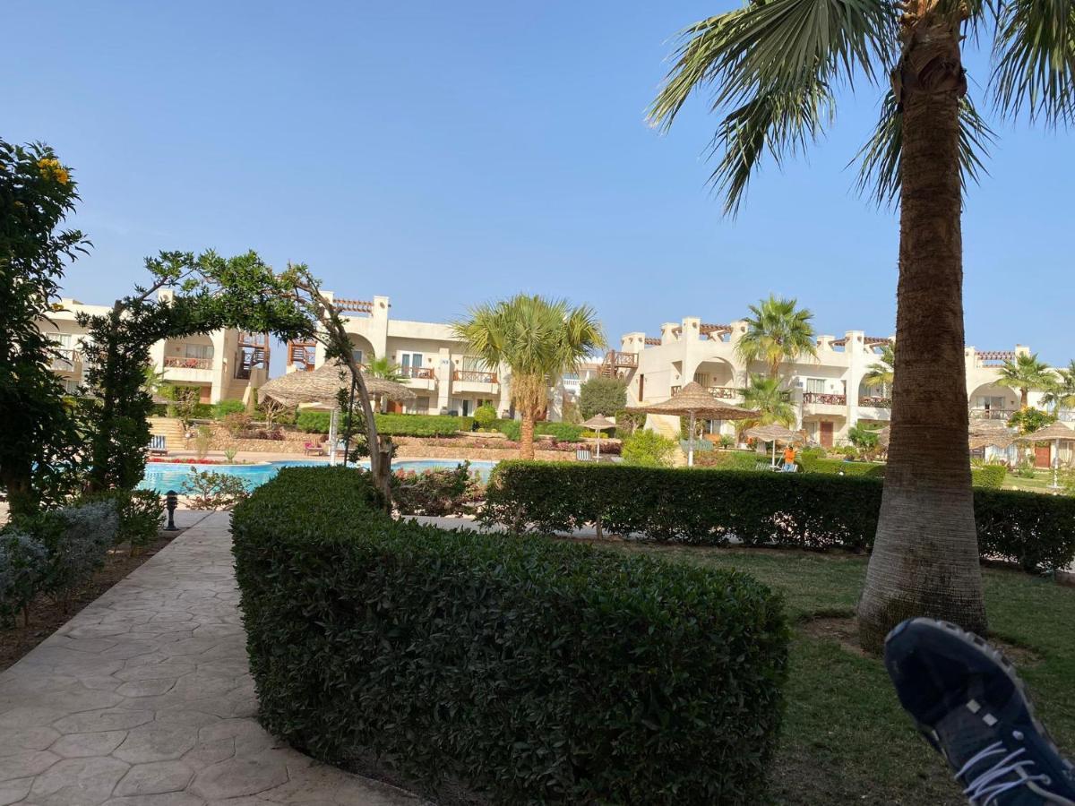 Luxus-apartment Sunny Lakes 1 Direkt Am Pool 65 M2 Nun Auch Fuer Langzeitmieter Buchbar Apartment