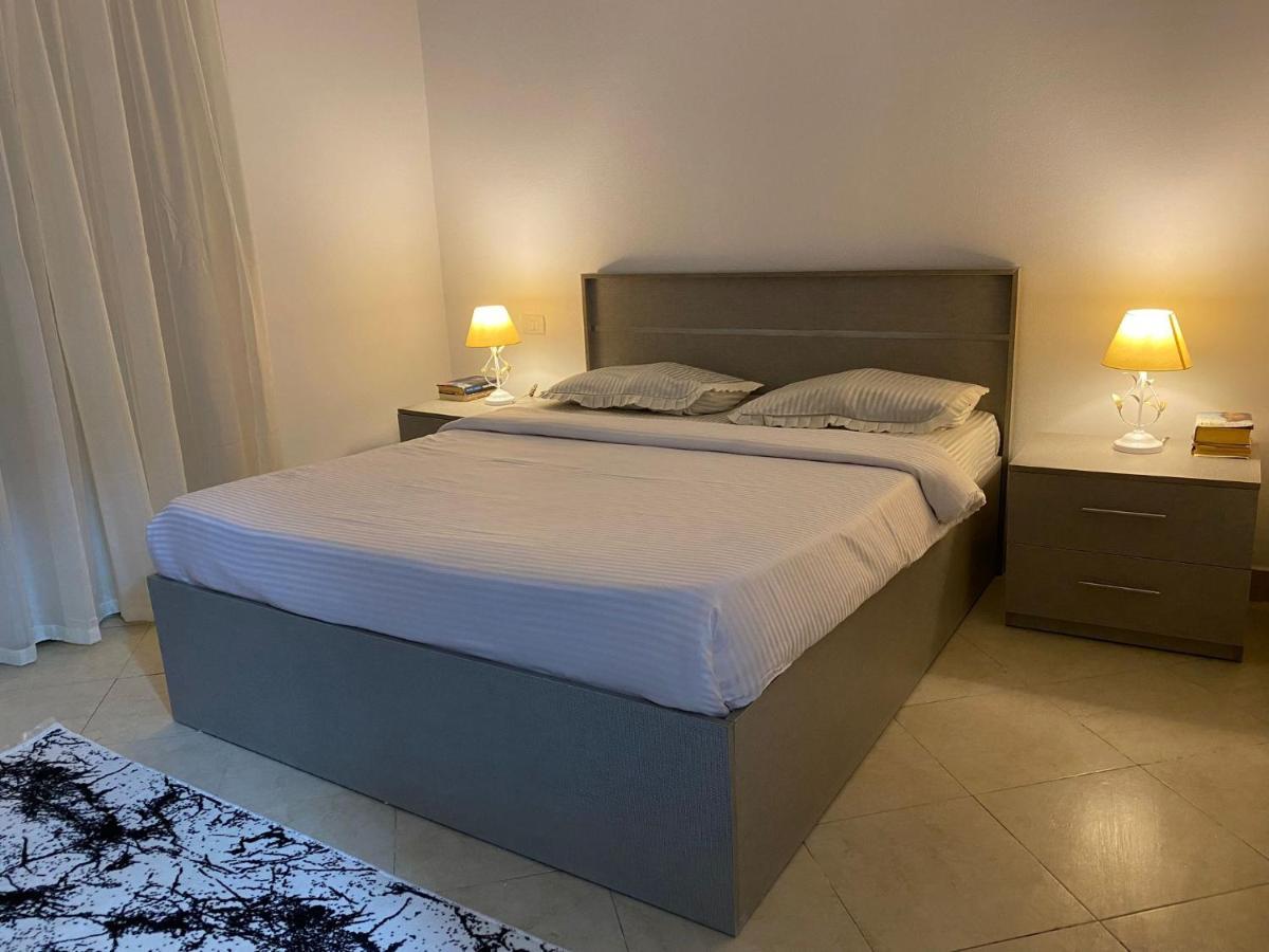 Luxus-apartment Sunny Lakes 1 Direkt Am Pool 65 M2 Nun Auch Fuer Langzeitmieter Buchbar Appartamento *
