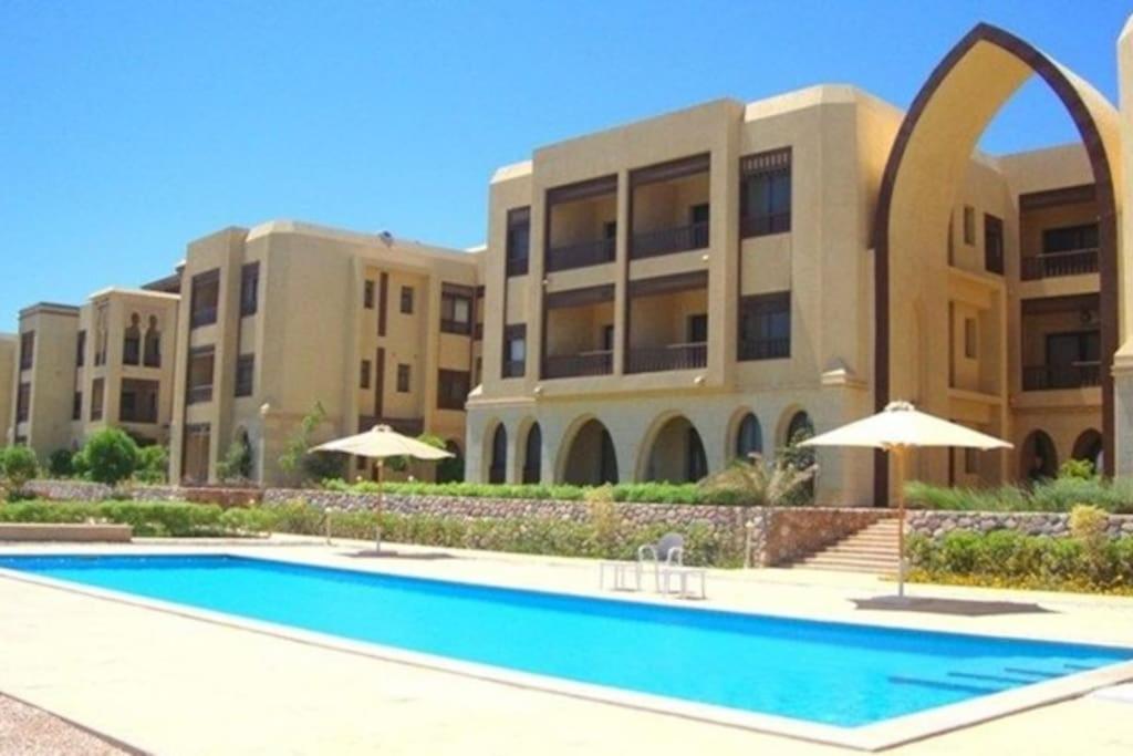 Chic Seaview + Private Roof - Nabq Bay Apartment