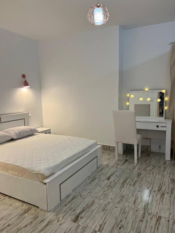 Sunny Lakes Apartamento