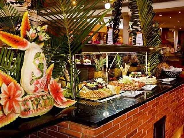 Resort Poinciana