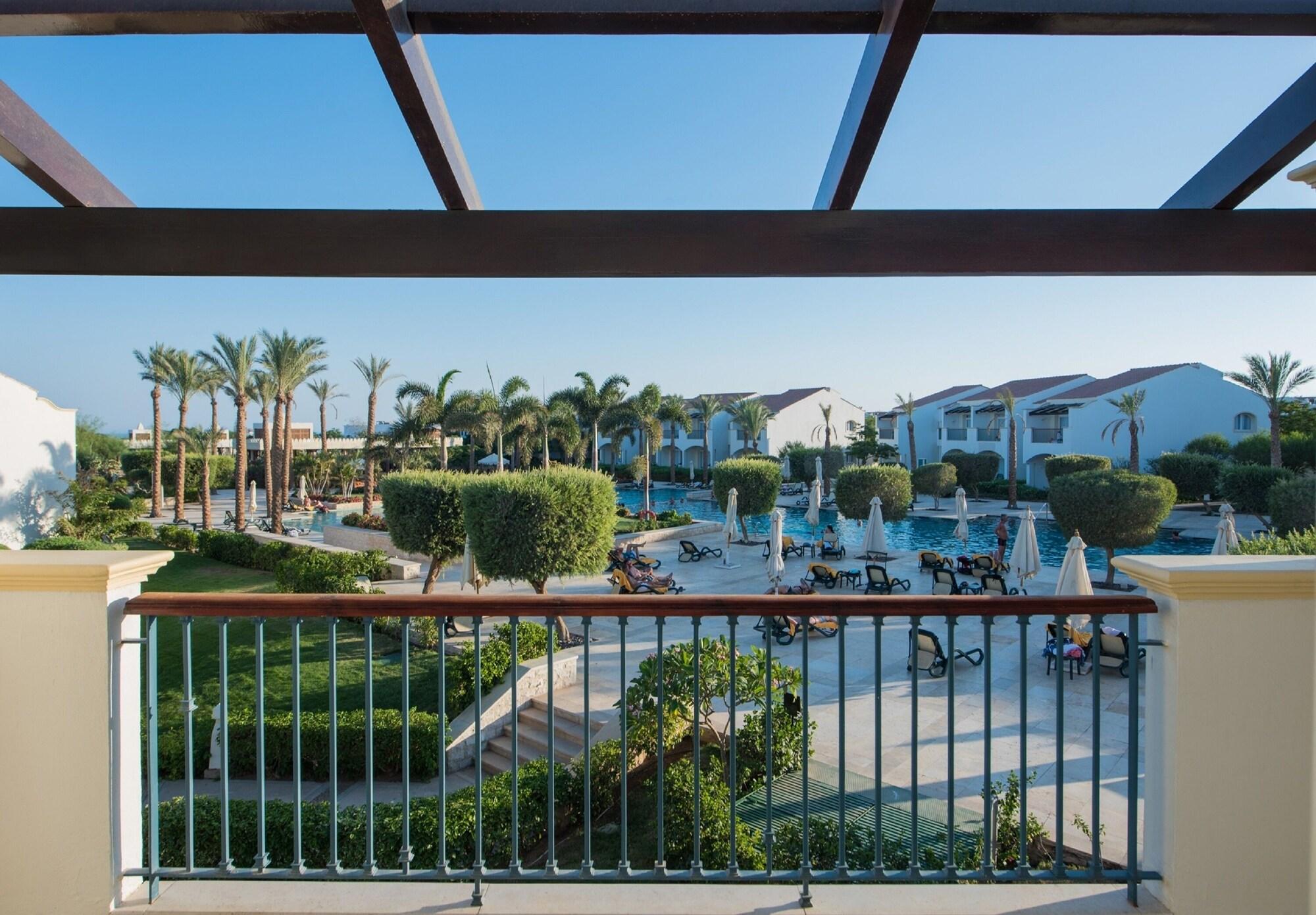 Resort Reef Oasis Blue Bay & 5*