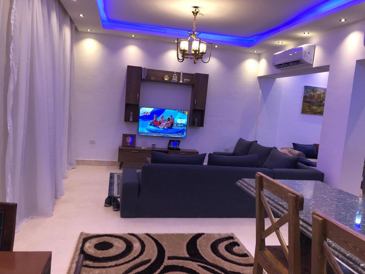 Sheikh Luxury In Downtown Nema Bay *