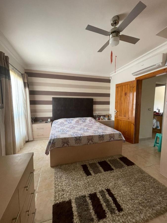 Flat Apartment *