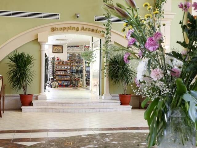 Otel Crystal Cyrene