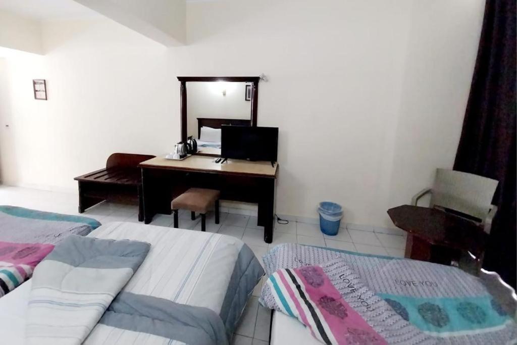 Regency Aparthotel