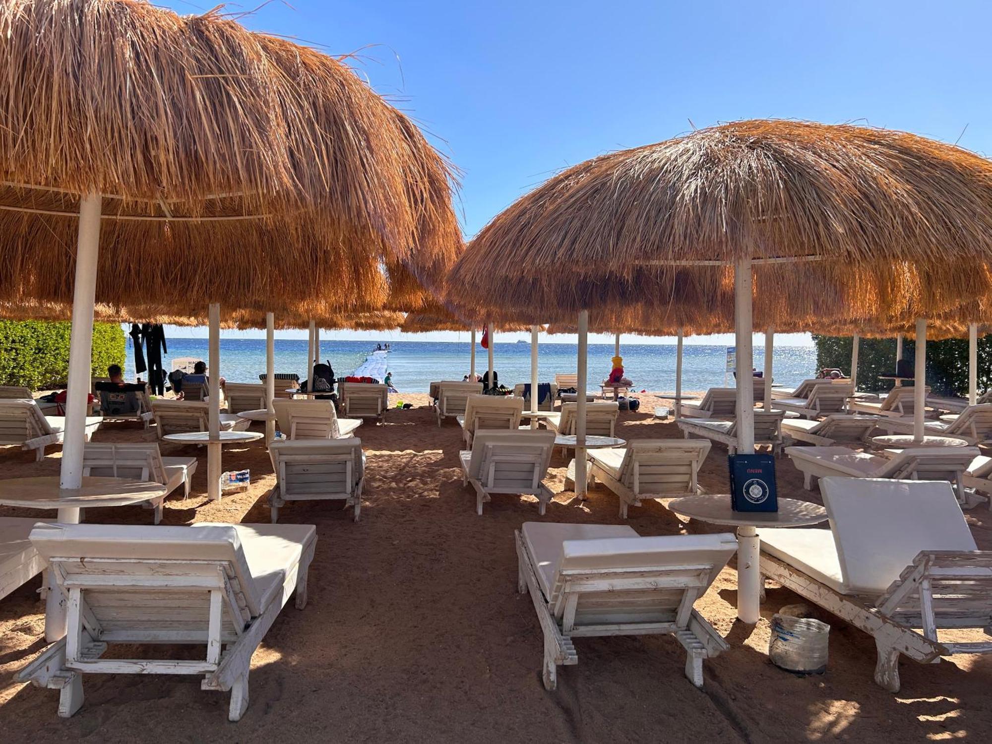 Apartment Cosy On The First Floor With Lovely Terrace And Personal Garden Area, Pool View And Free Access In Hills Sharm el-Sheikh