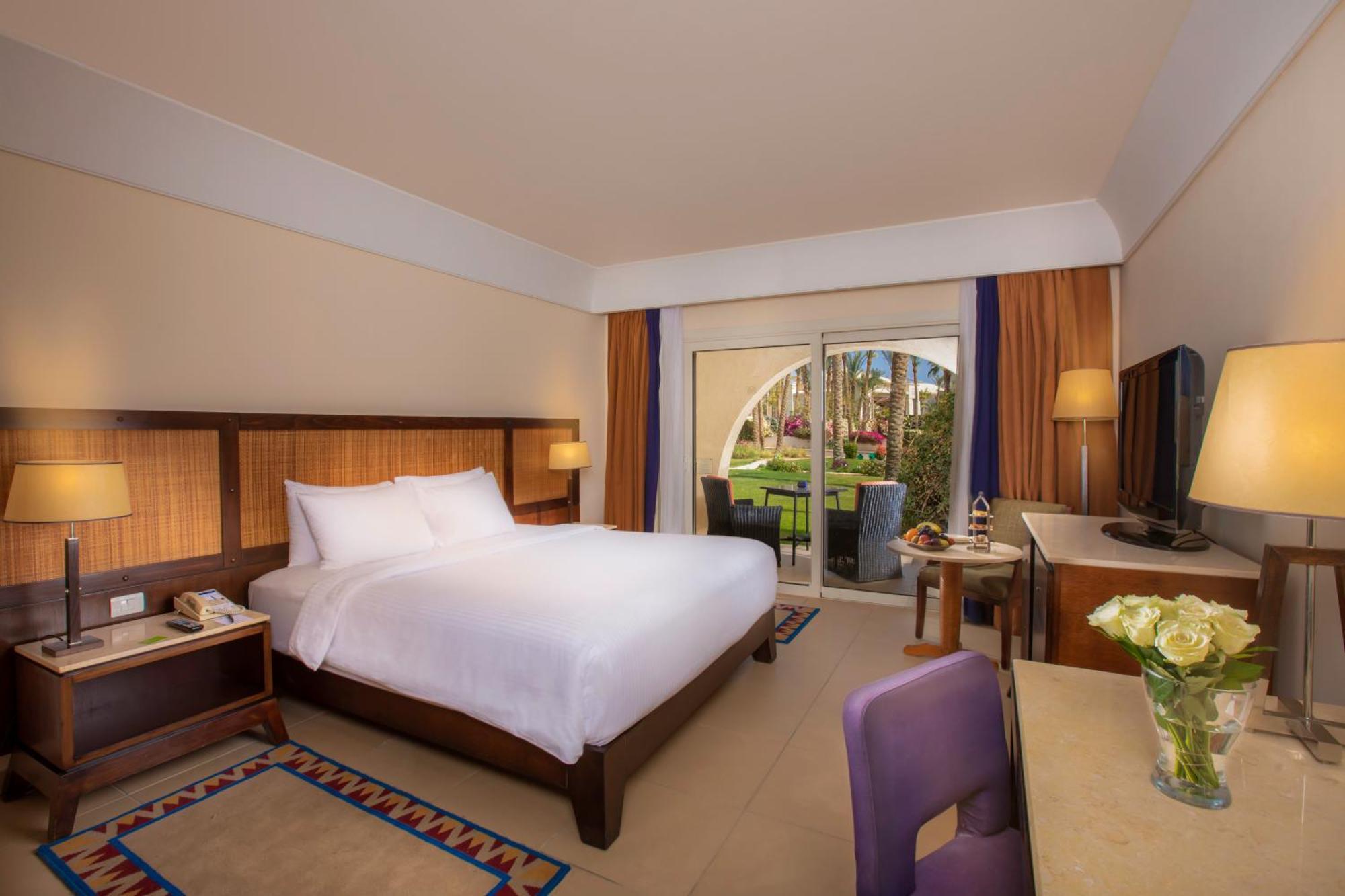 Resort Grand Rotana & Spa 5*
