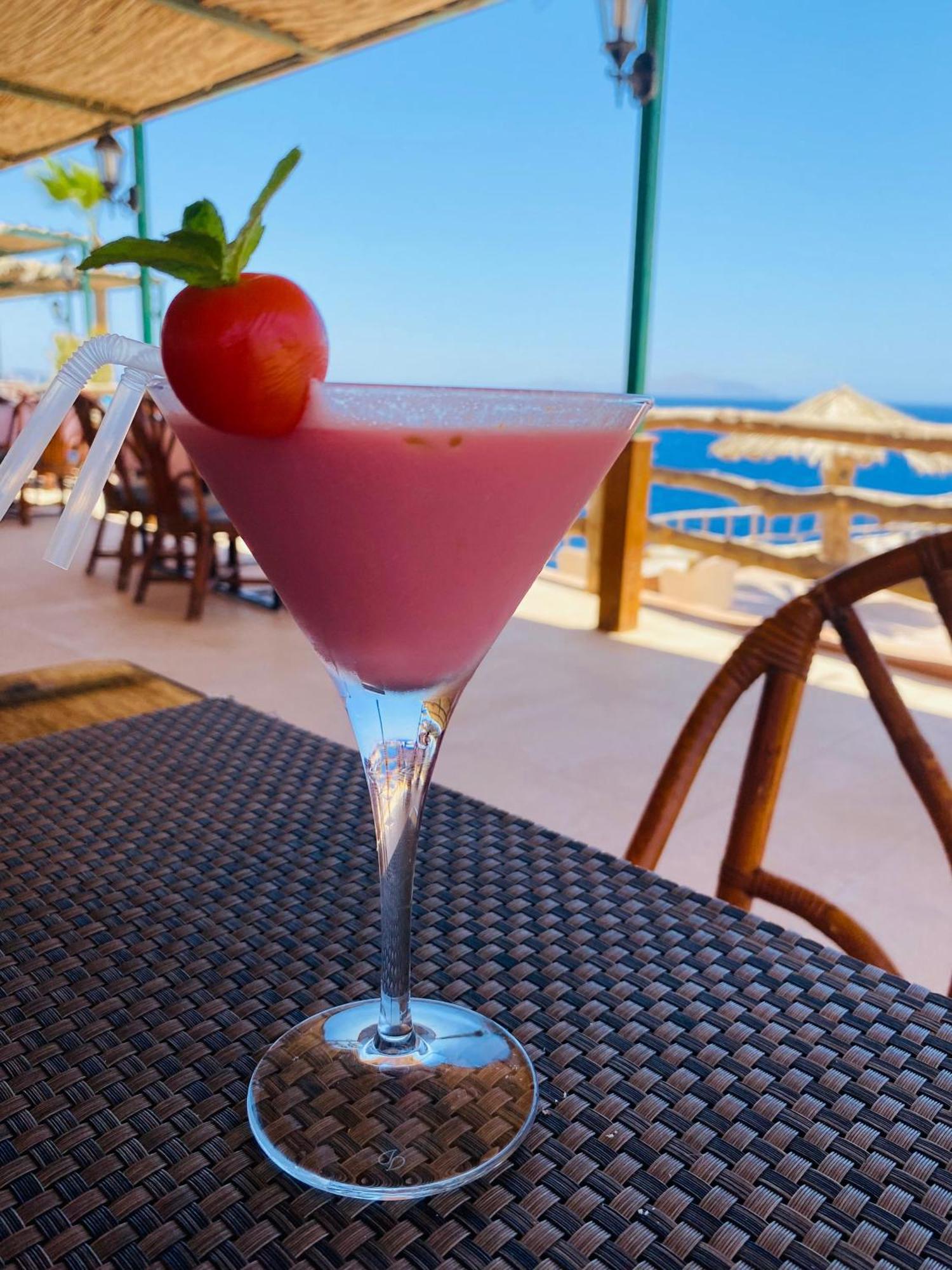 Reef Resort 4*