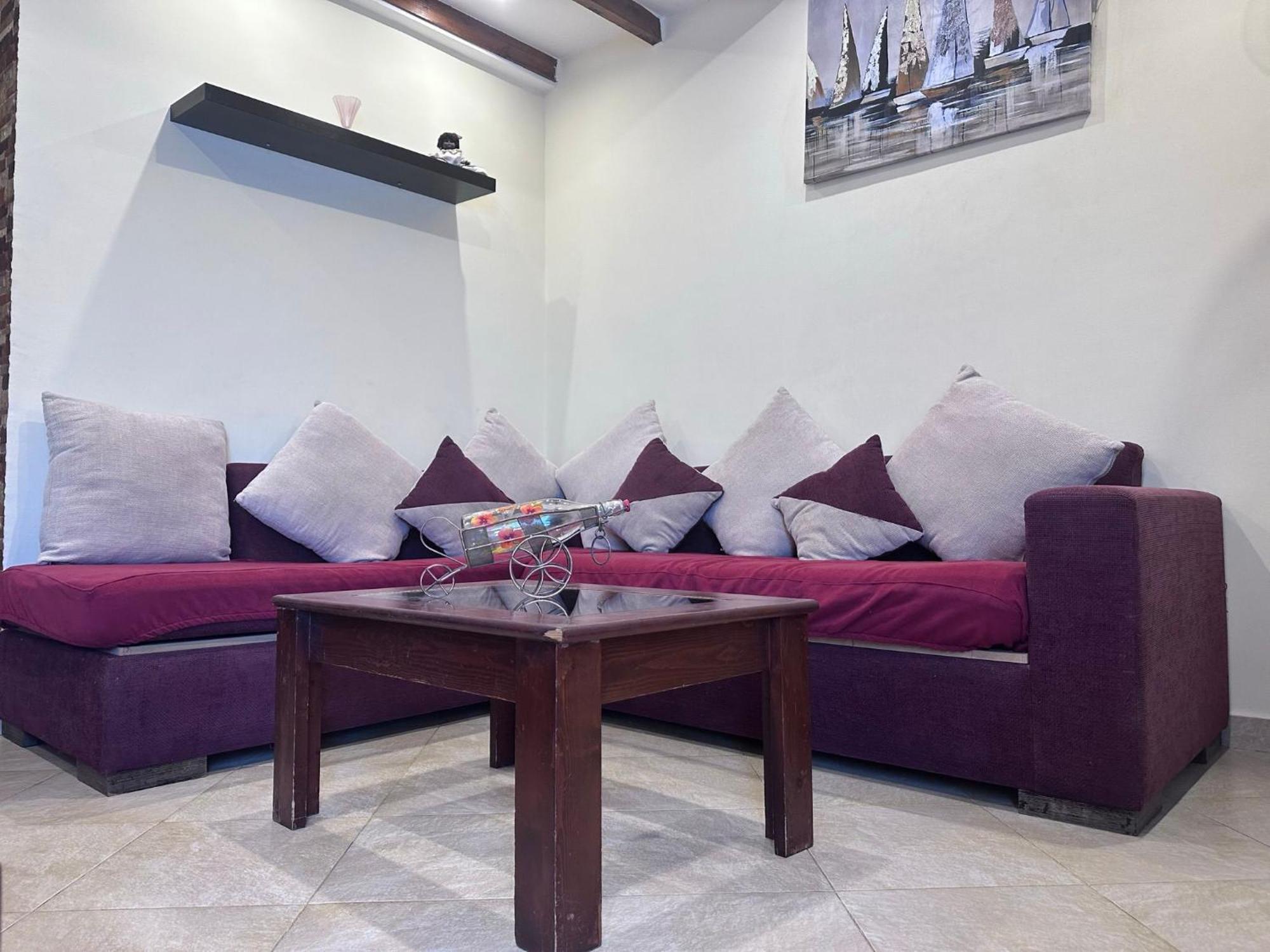 2 Apartment *