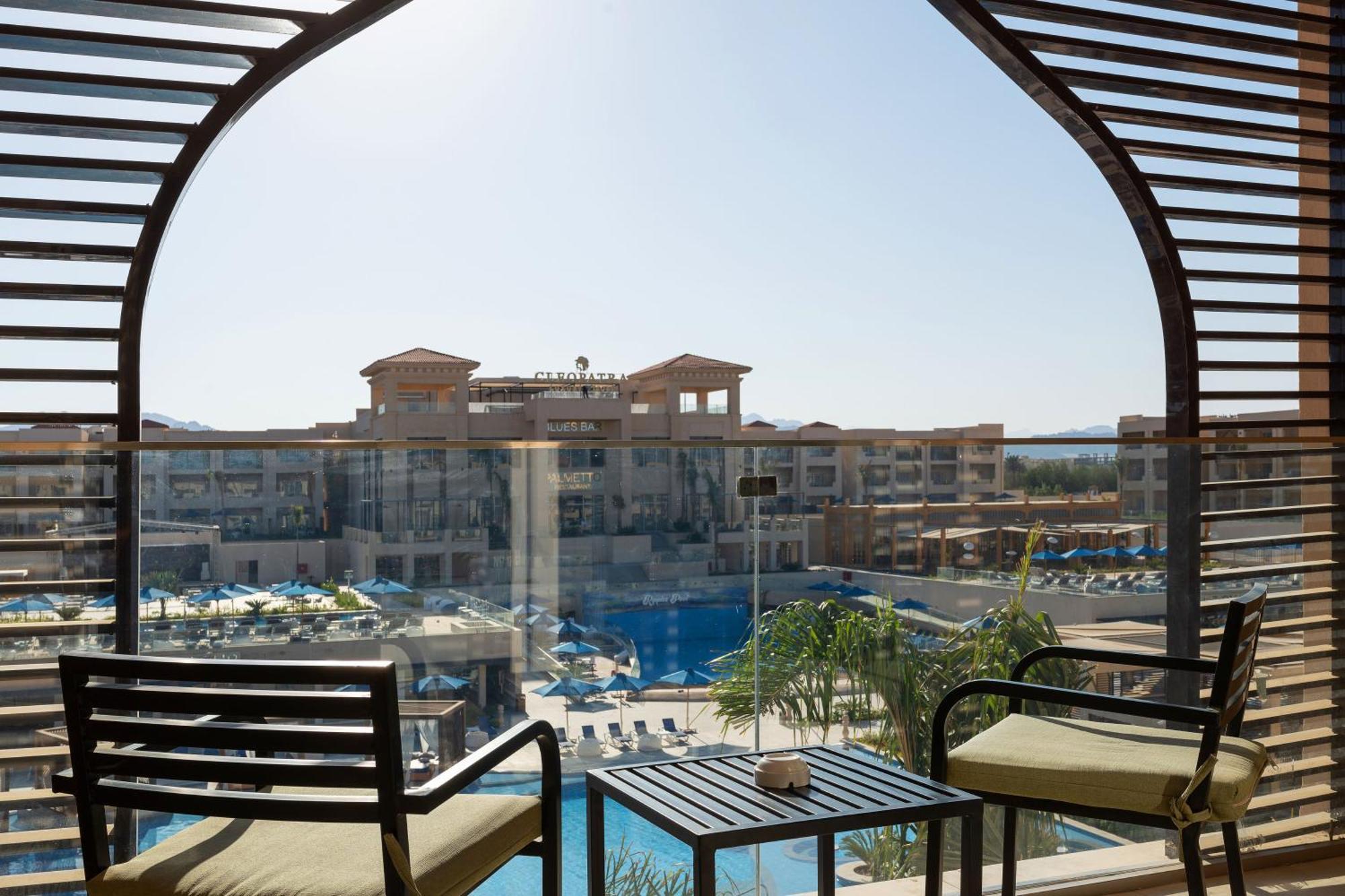 Cleopatra Luxury - Adults Only 16 Years 5*