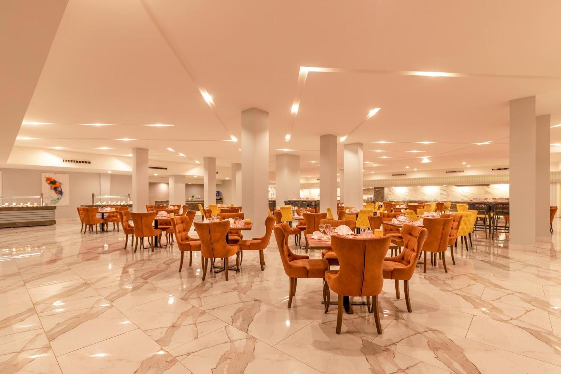 Pickalbatros Laguna Vista Aqua Park Resort 5*