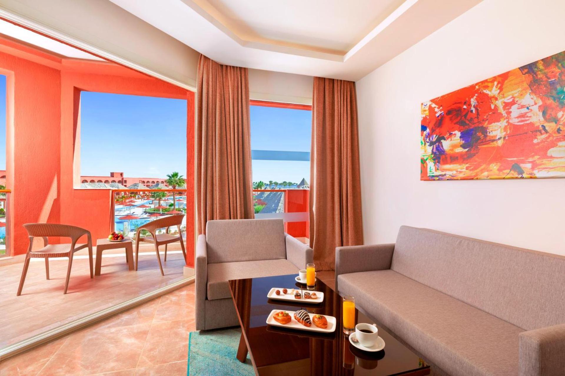 Pickalbatros Laguna Vista Aqua Park Resort 5*
