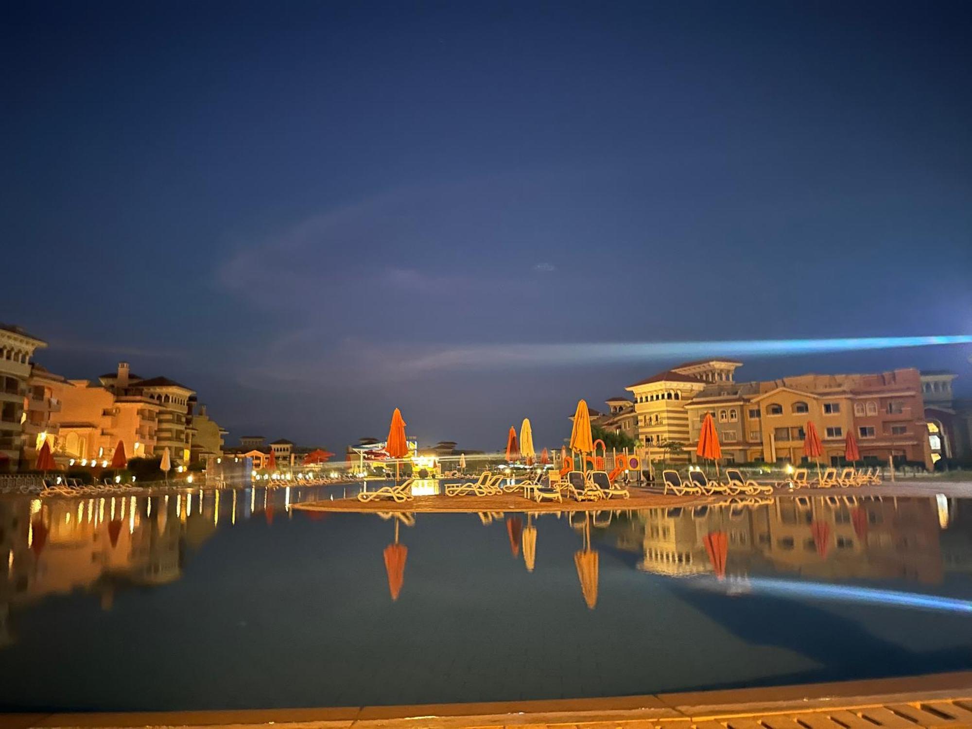 Porto Resort
