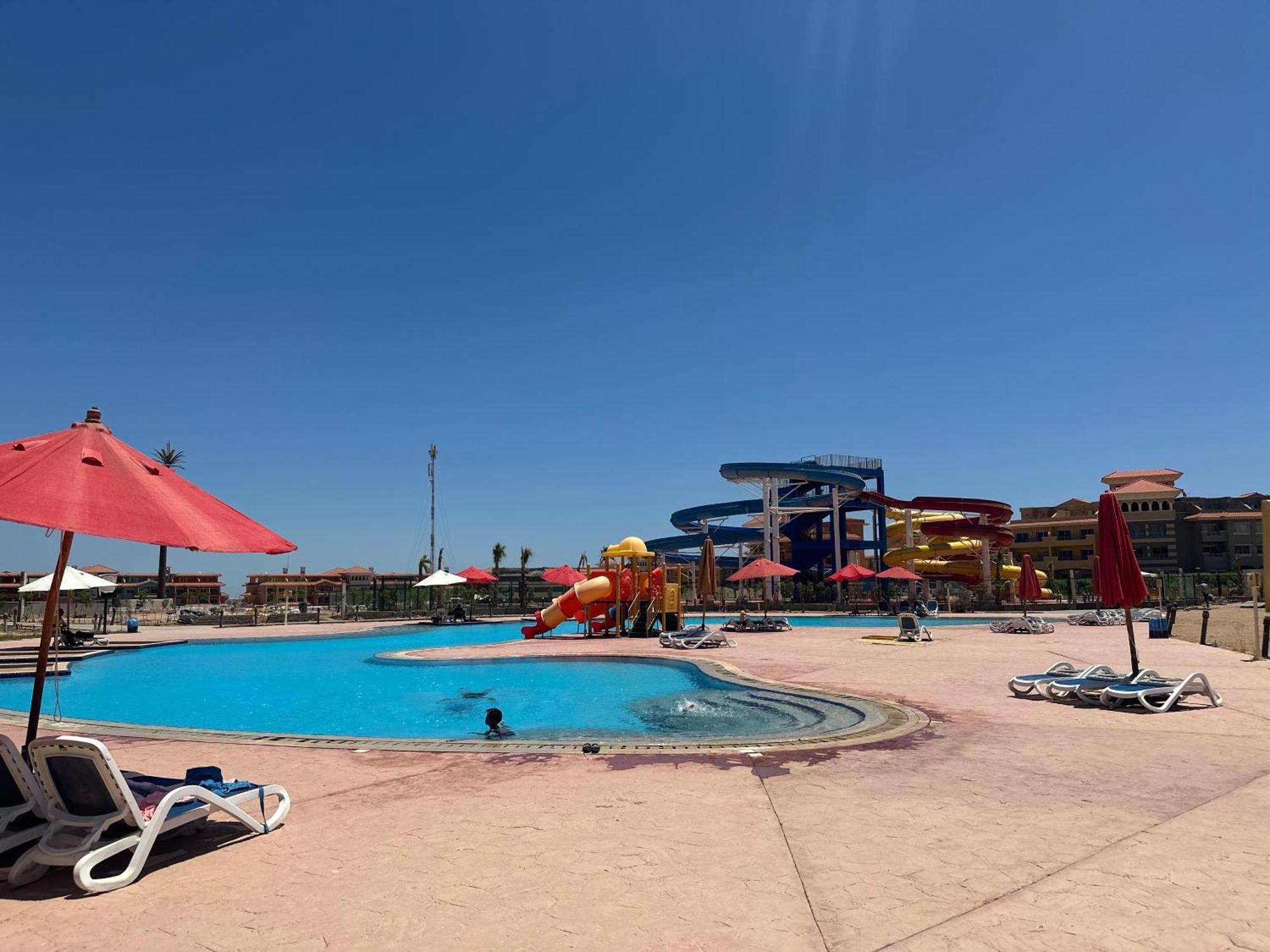 Porto Resort