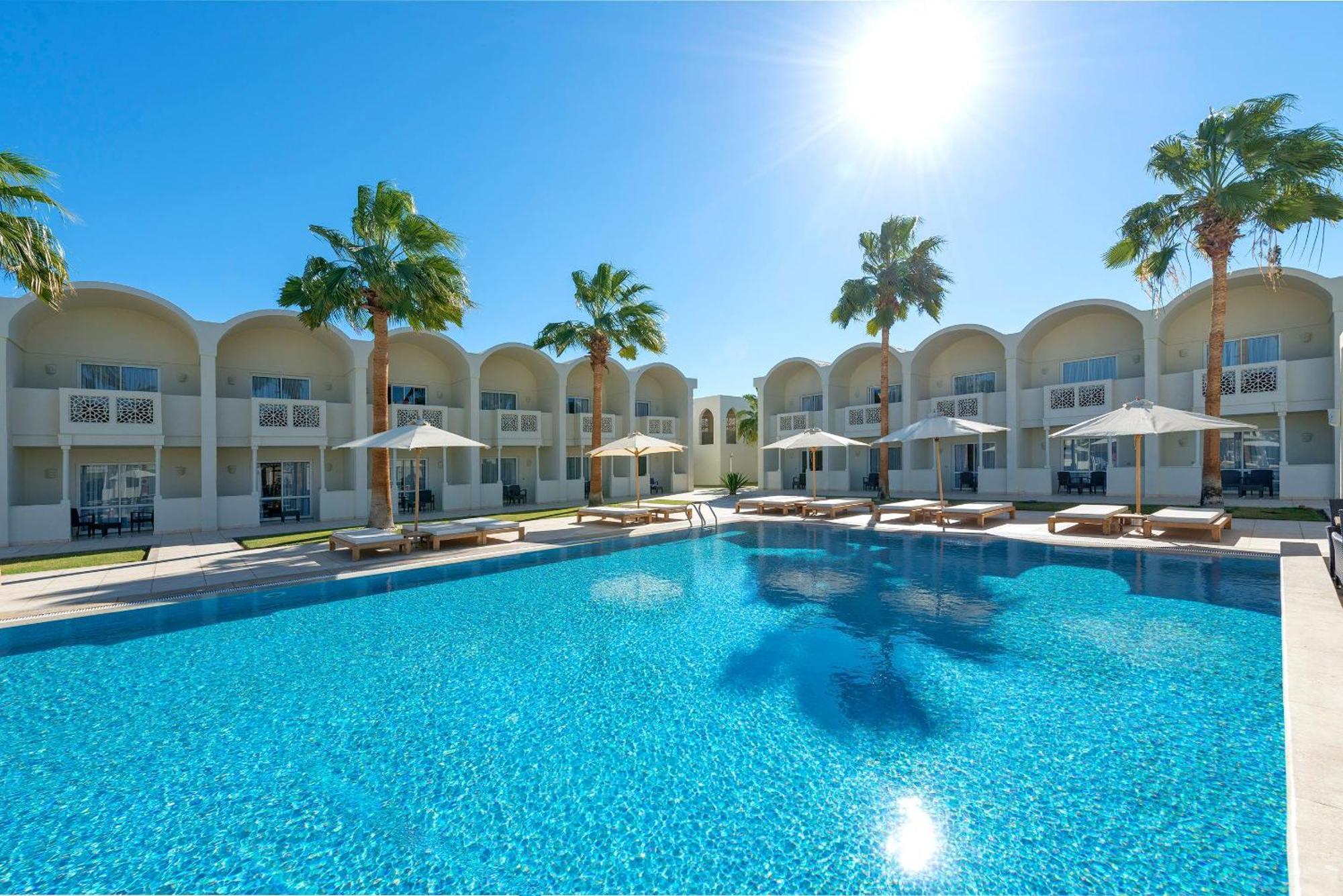 Resort Reef Oasis Beach Aqua Park 4*