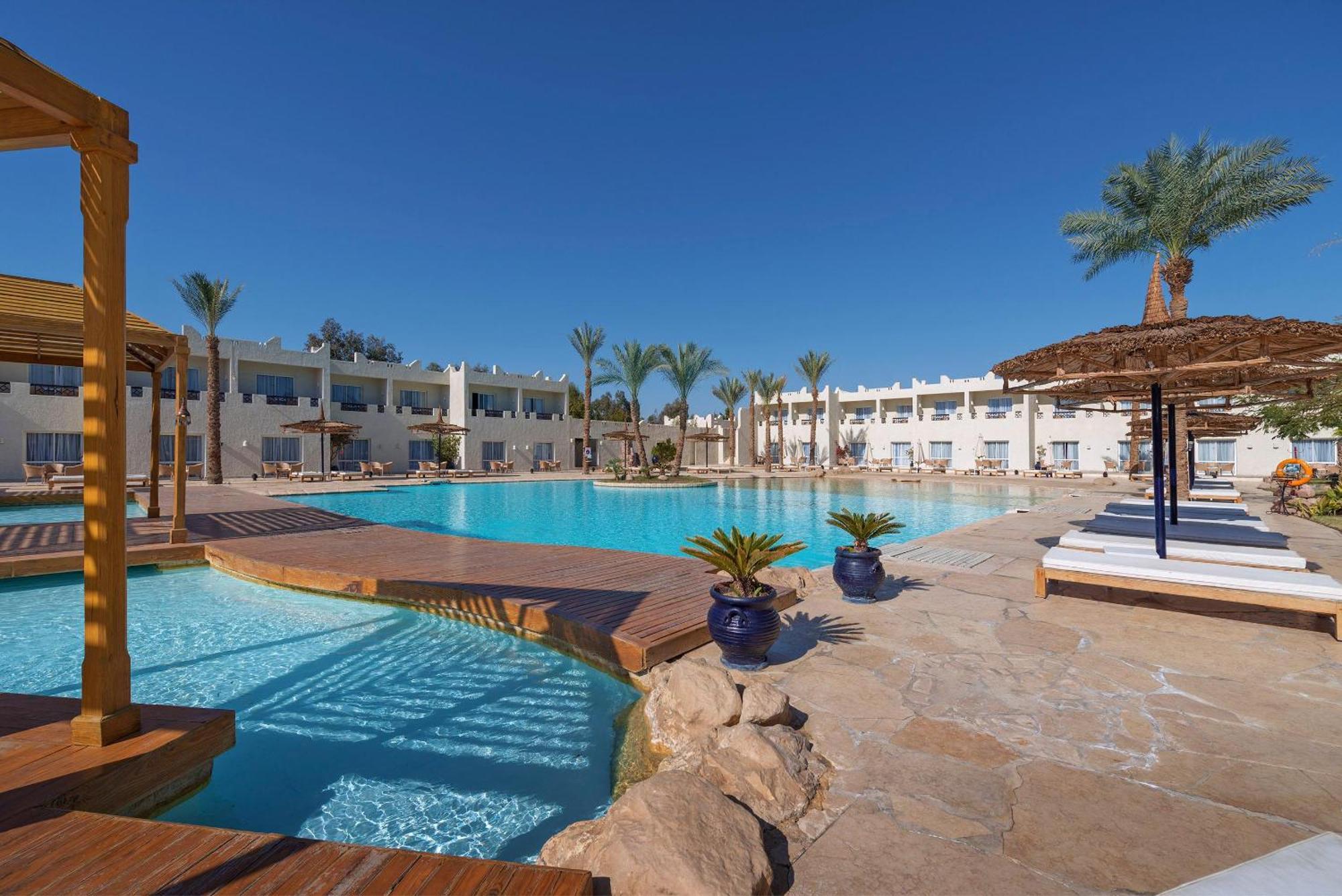 Resort Reef Oasis Beach Aqua Park