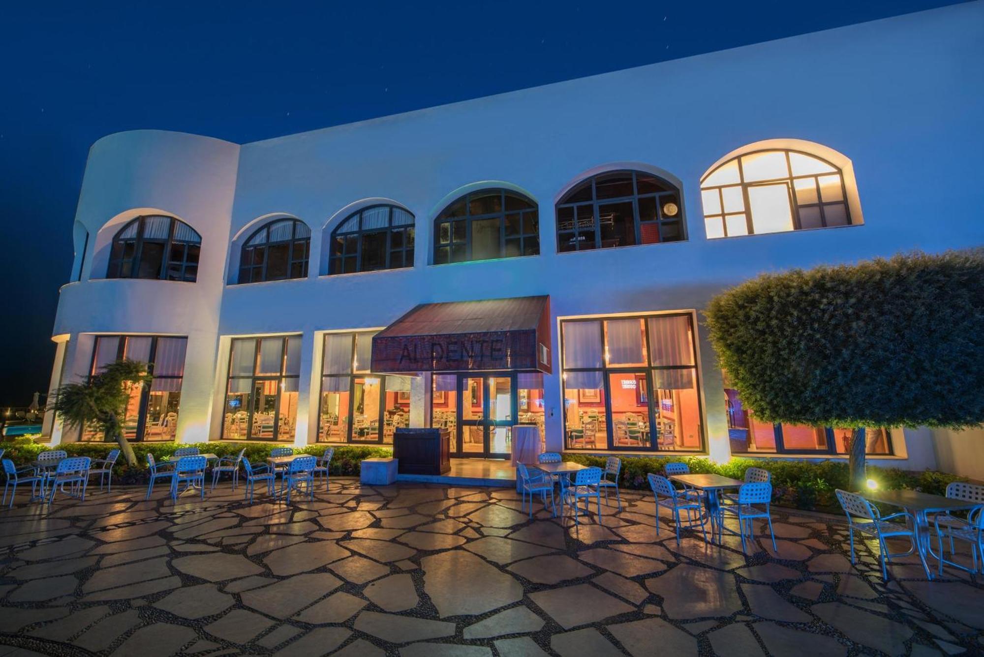 Reef Oasis Blue Bay & Resort Sharm el-Sheikh