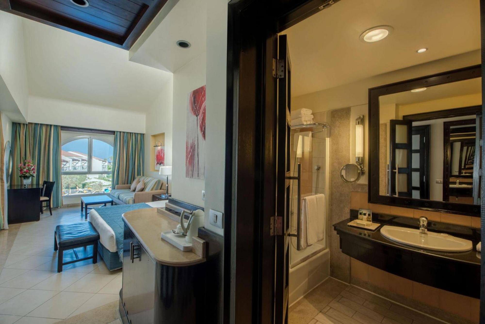 Resort Reef Oasis Blue Bay & Sharm el-Sheikh