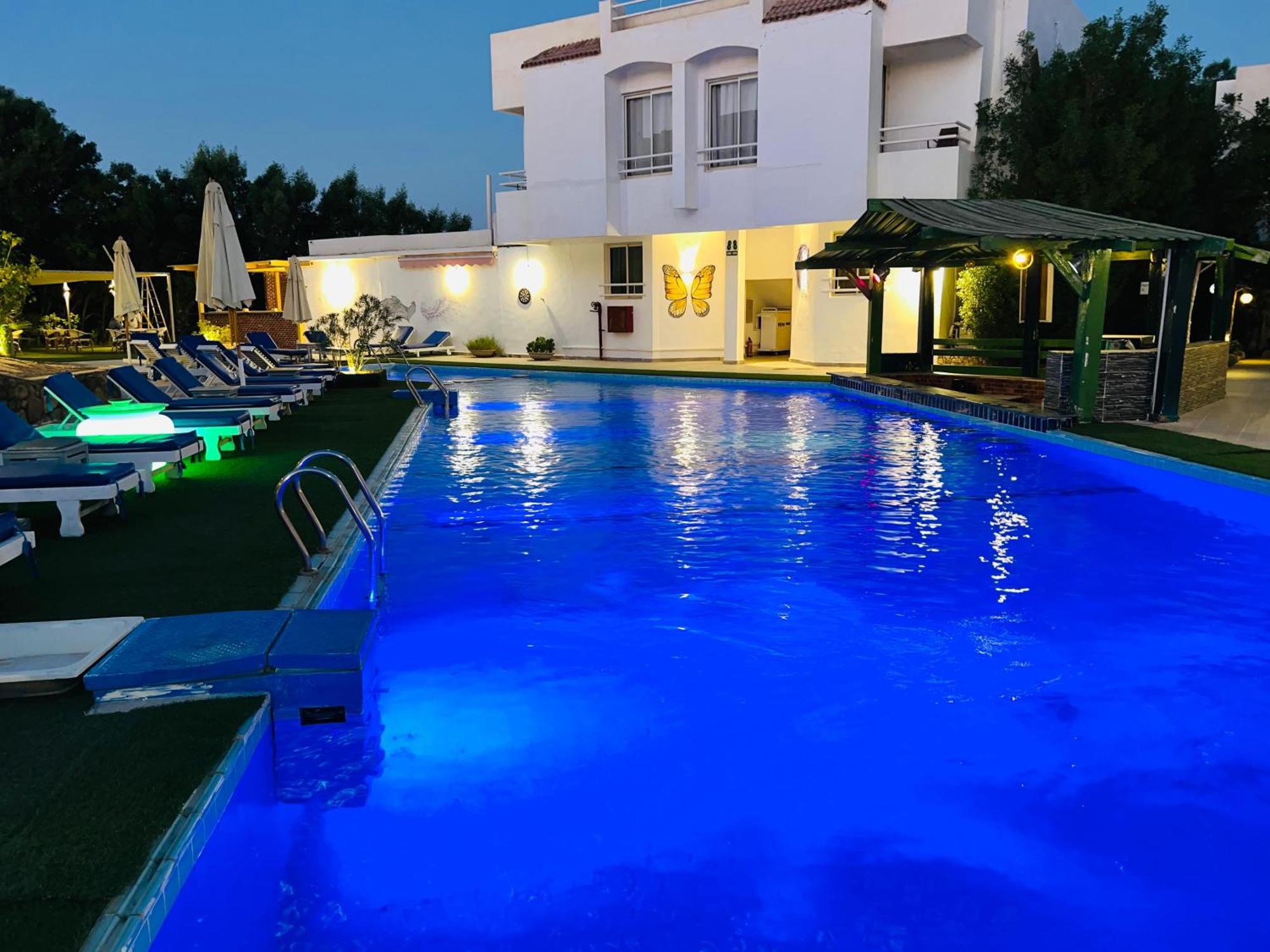 Viking Club Bed & Breakfast