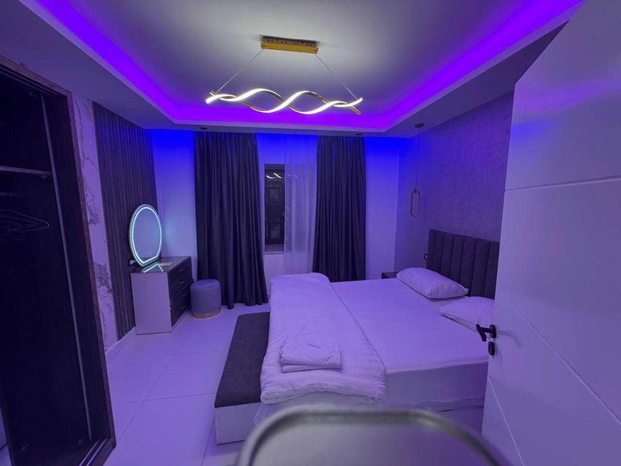 Star - Delta Hotel