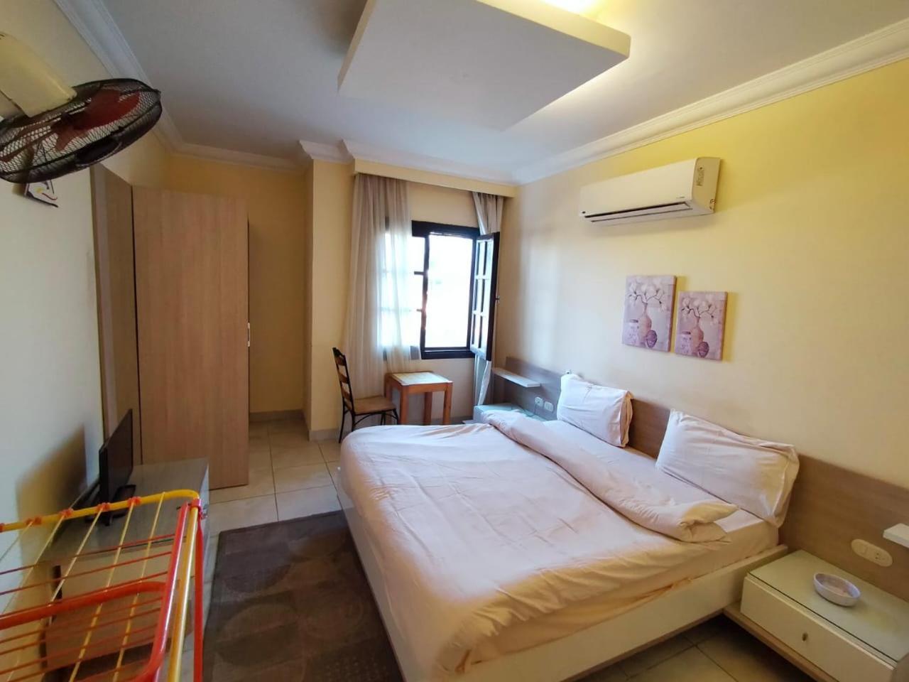 Delta 209-82 Apartment *