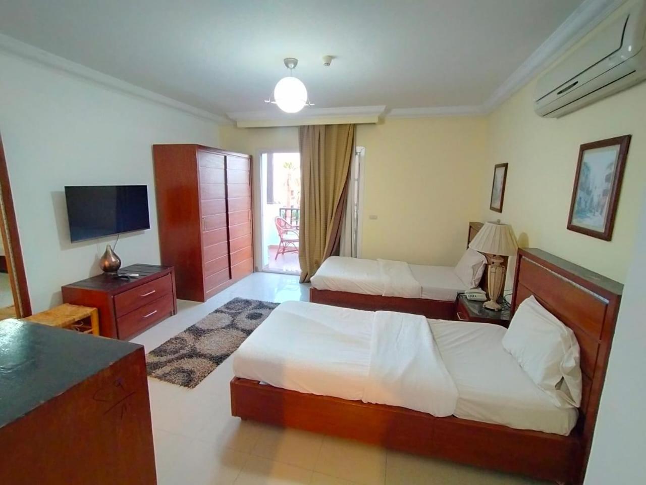 Apartment Delta 209-80