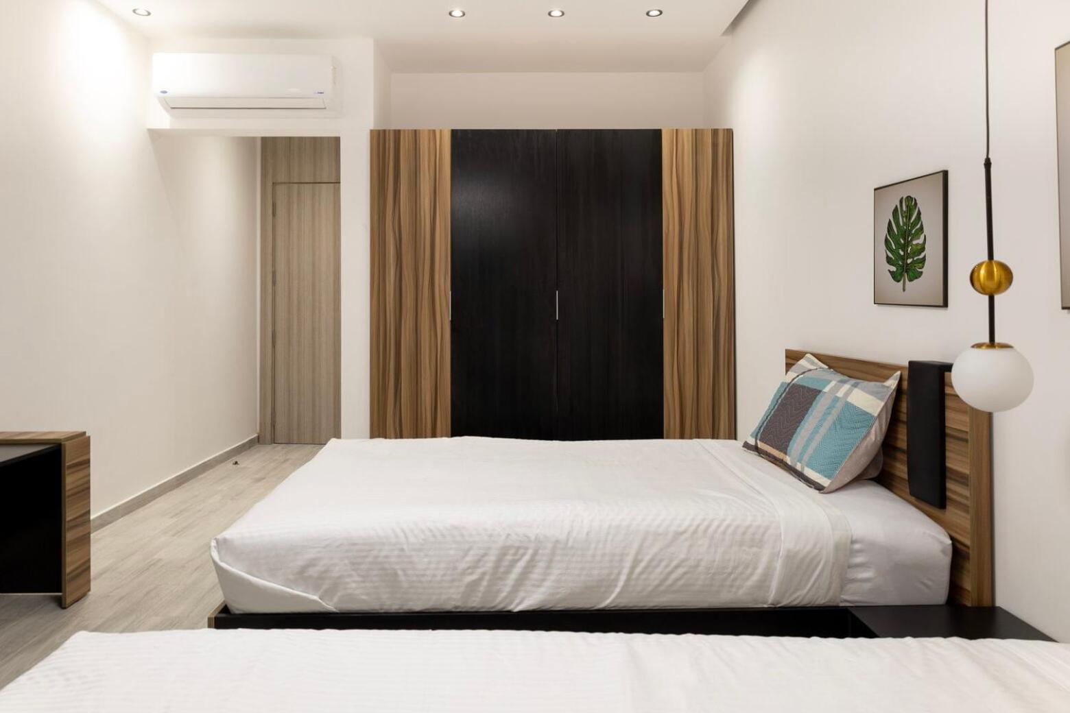 Villa Coral Cove By The With Modern Elegance *