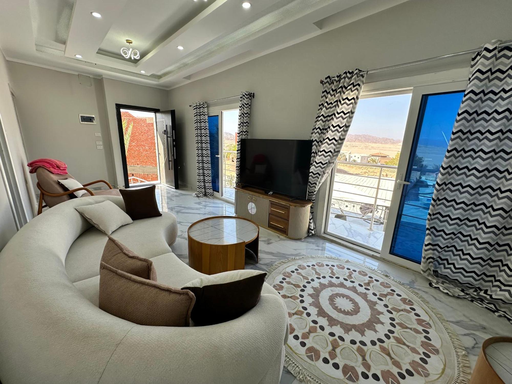 Apartment Beautiful Secluded With Pool *