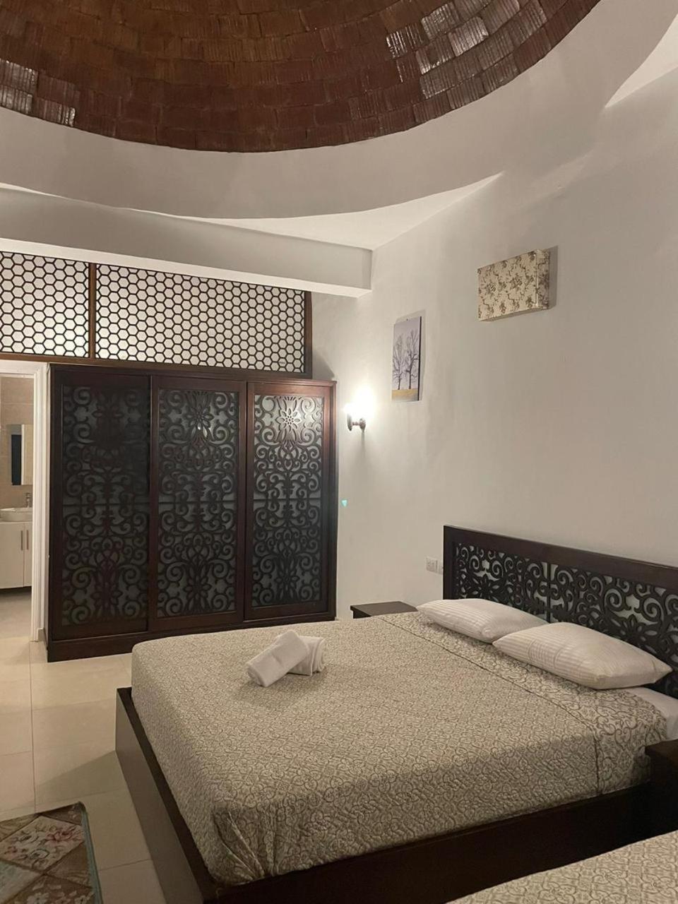 Hotel Sunshine & Divers Club Sharks Bay
