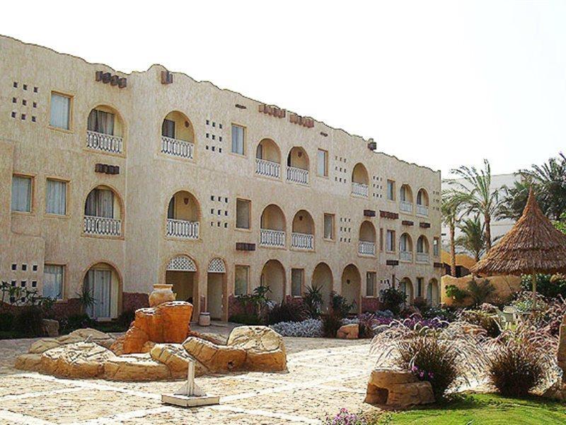 Hotel Gardenia Plaza And 4*