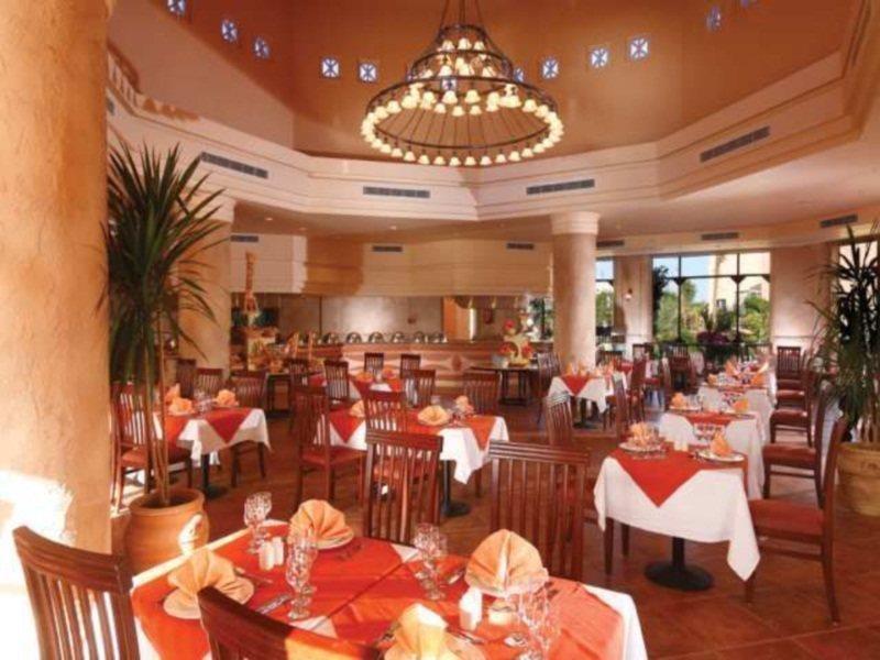 Resort Charmillion Sea Life 4*