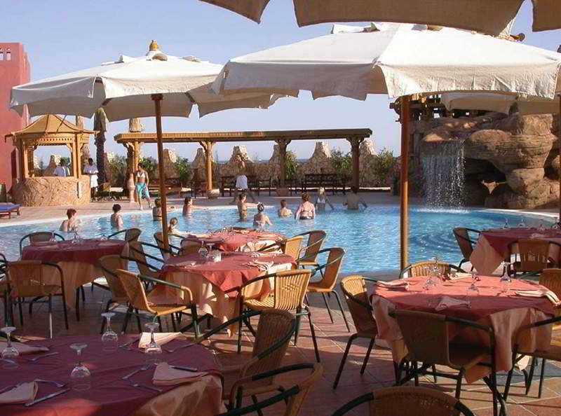 Resort Charmillion Sea Life 4*