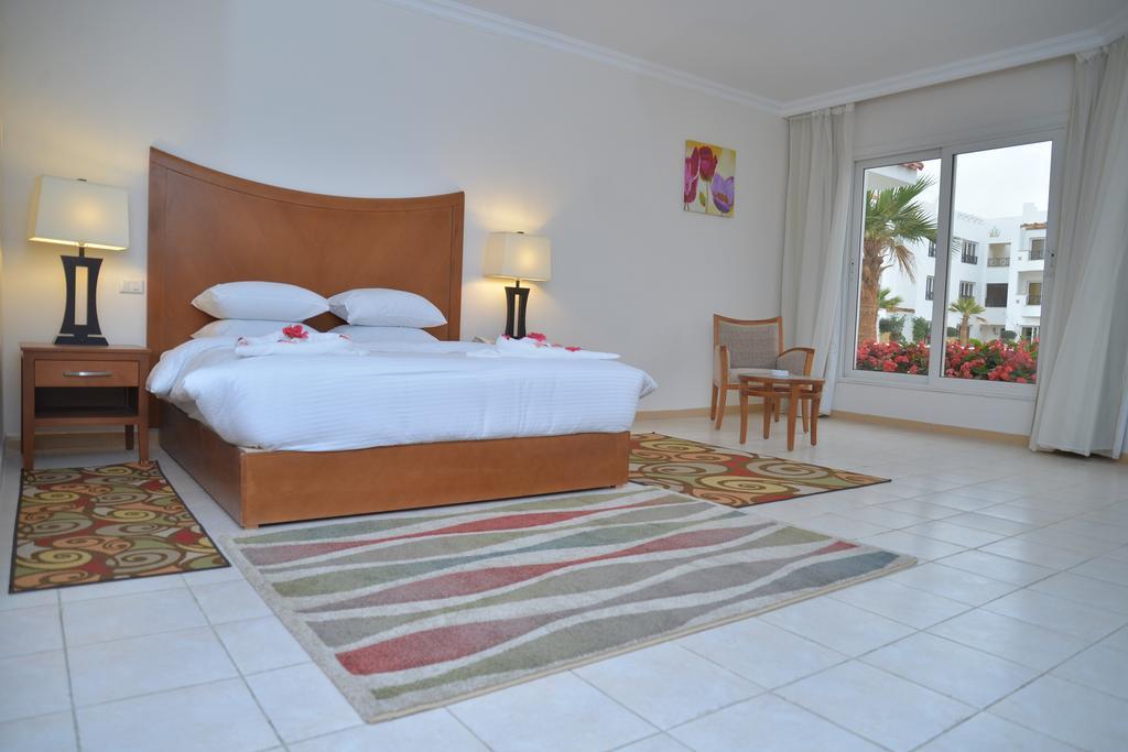 Old Vic Hotel 4*