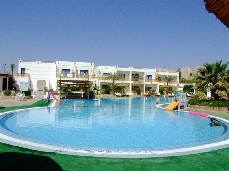 Hotel Tropicana Jasmine Club