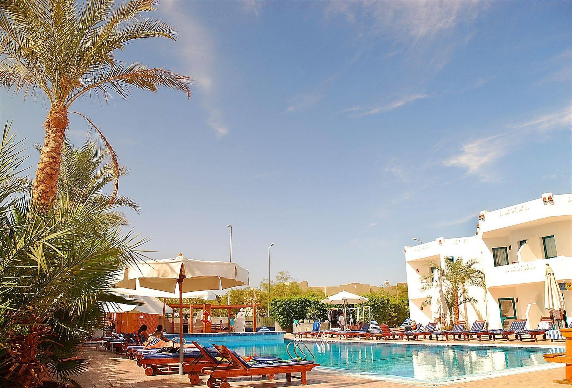 Ocean Club 2*