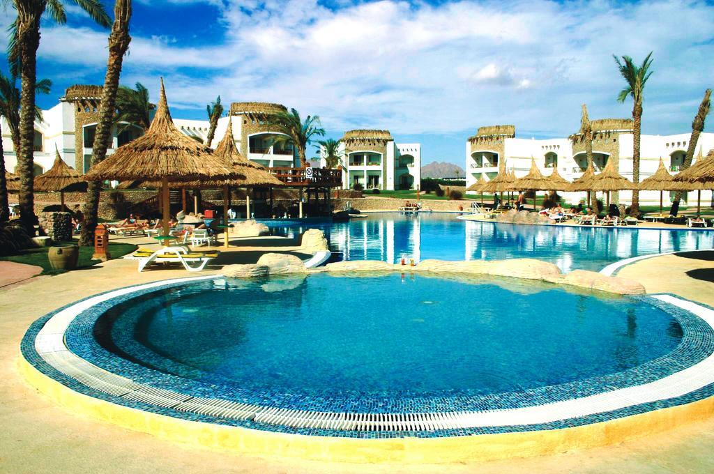Hotel Gardenia Plaza And