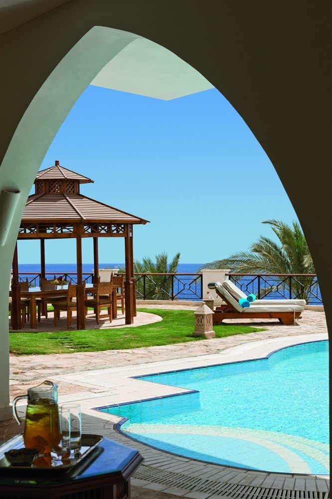 Moevenpick Sheik Naama Bay Hotel 5*