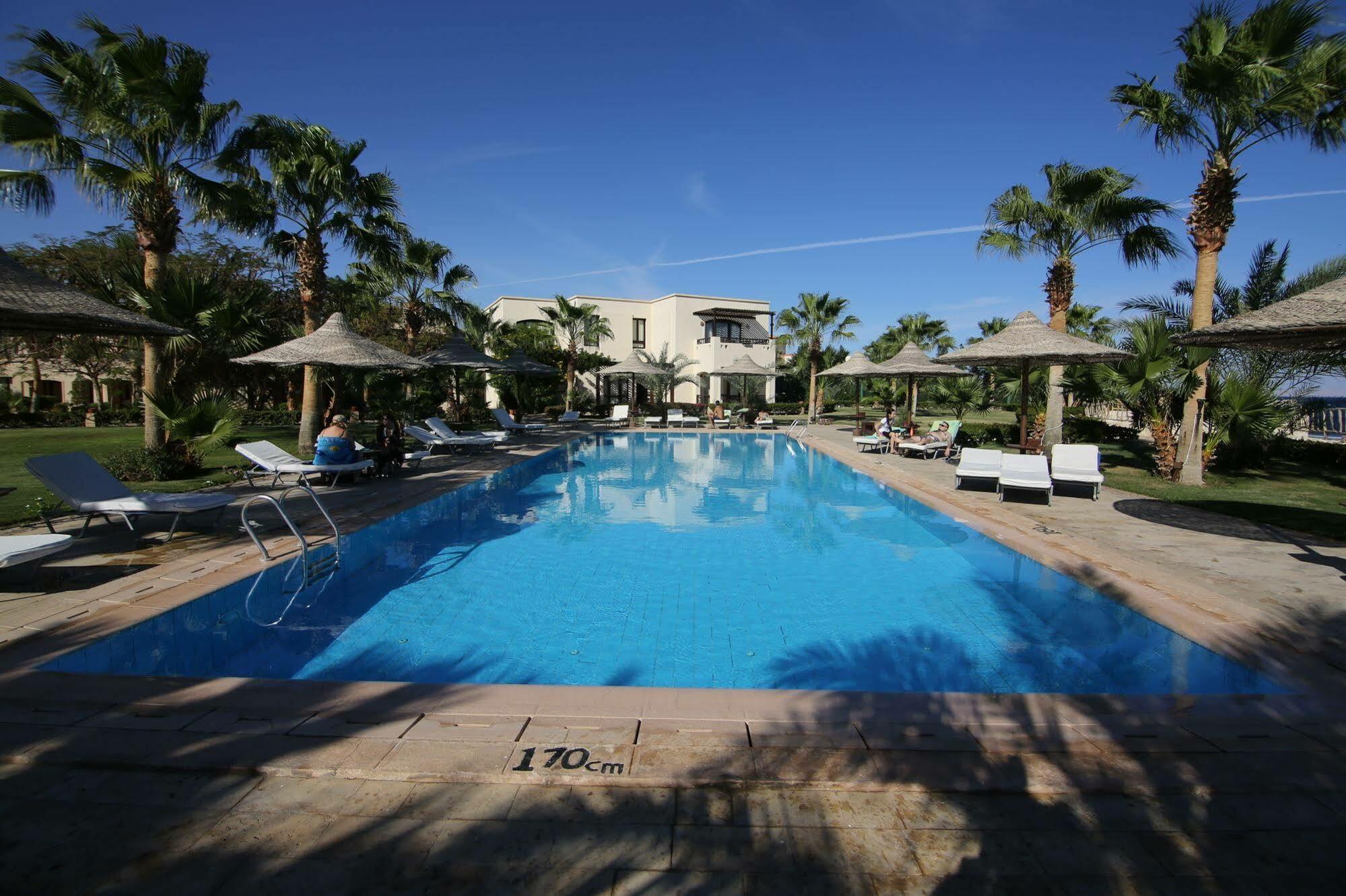 Tamra Resort 5*