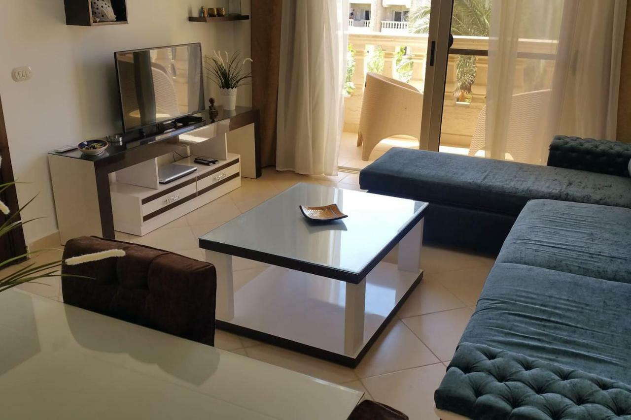 Apartment One-bedroom S2 In Vip Zone Sunny Lakes *