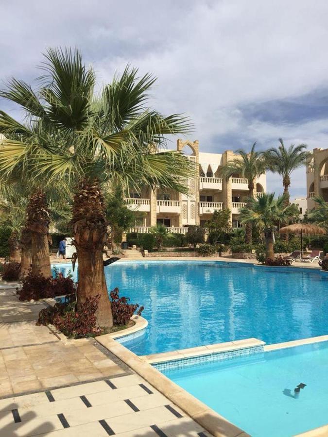 One-bedroom S2 In Vip Zone Sunny Lakes *