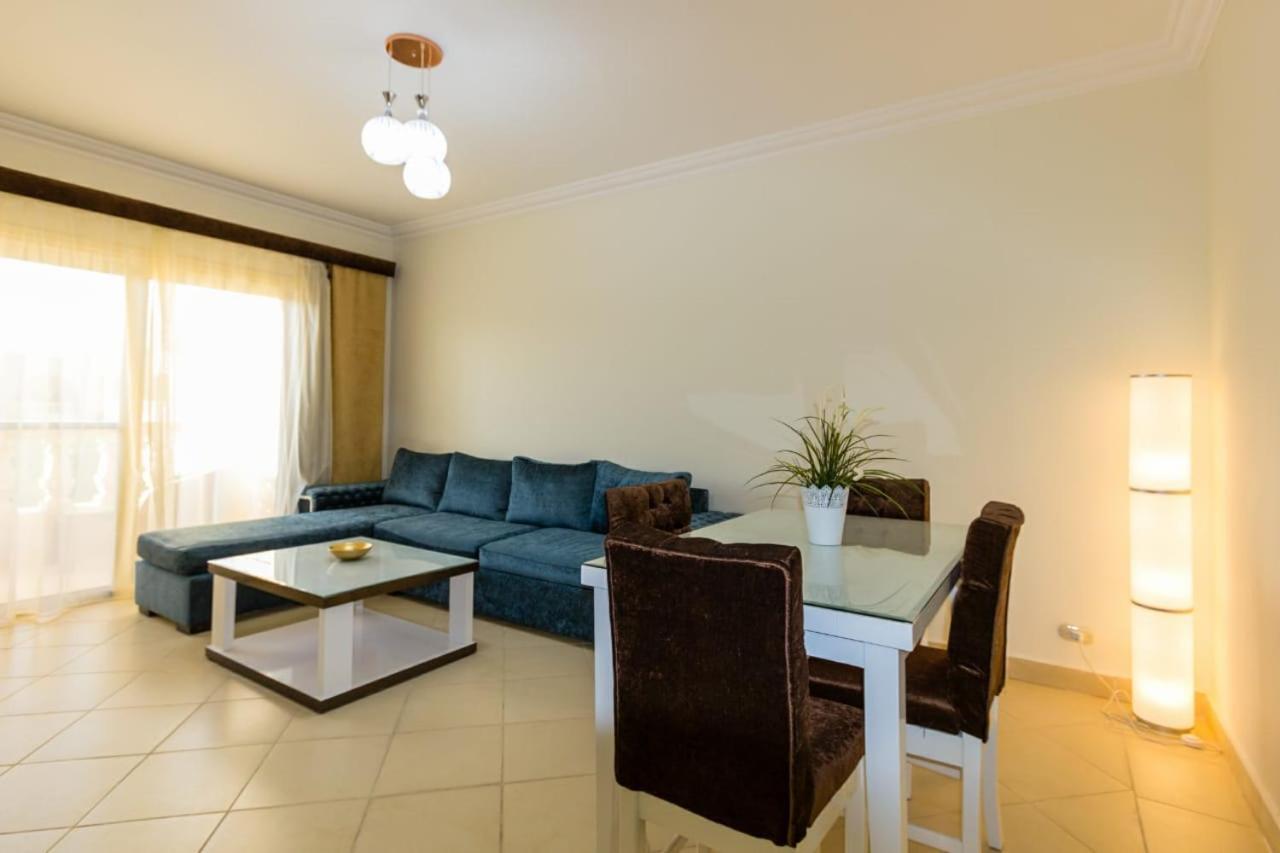 Apartment One-bedroom S2 In Vip Zone Sunny Lakes *