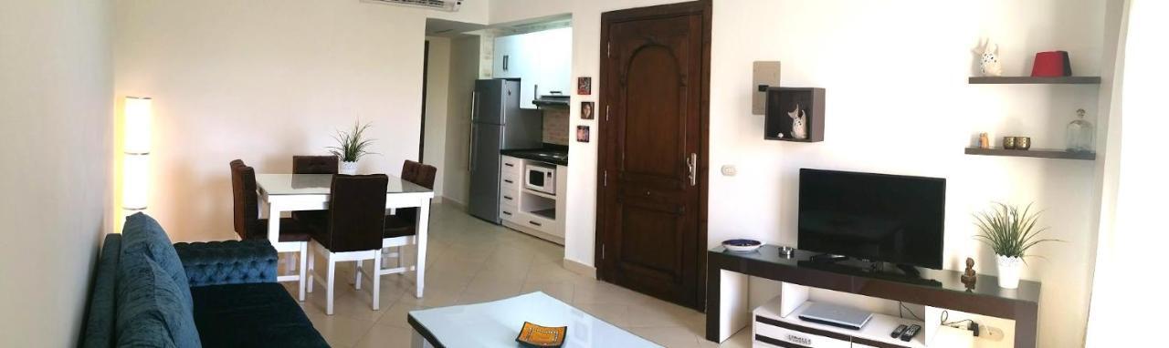 One-bedroom S2 In Vip Zone Sunny Lakes Apartment *